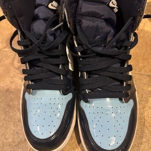Retro Jordan 1 Women’s UNC Patent Leather